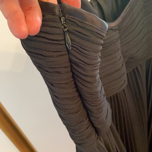 JS Collection Black Dress - Picture 5 of 8